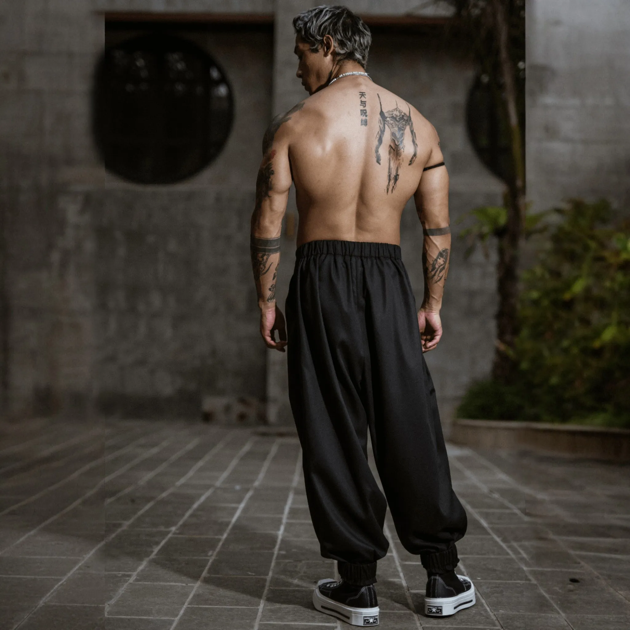 Loose joggers dubai