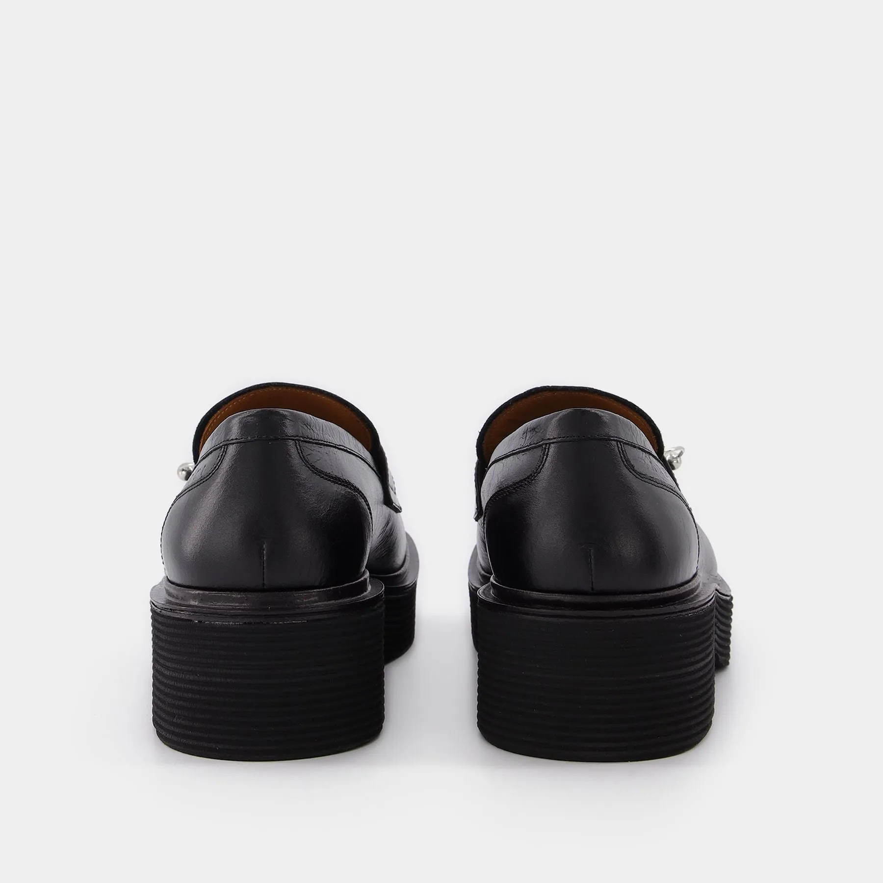 Piercing Loafer in Black Leather